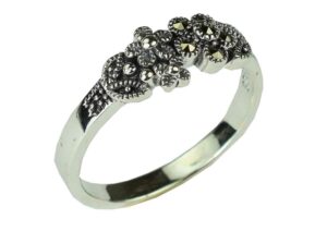 Silver Ring Marcasite Flowers