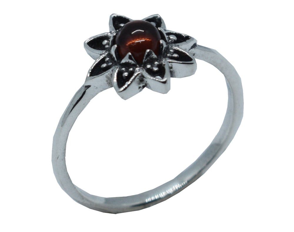 Silver Ring Flower Garnet