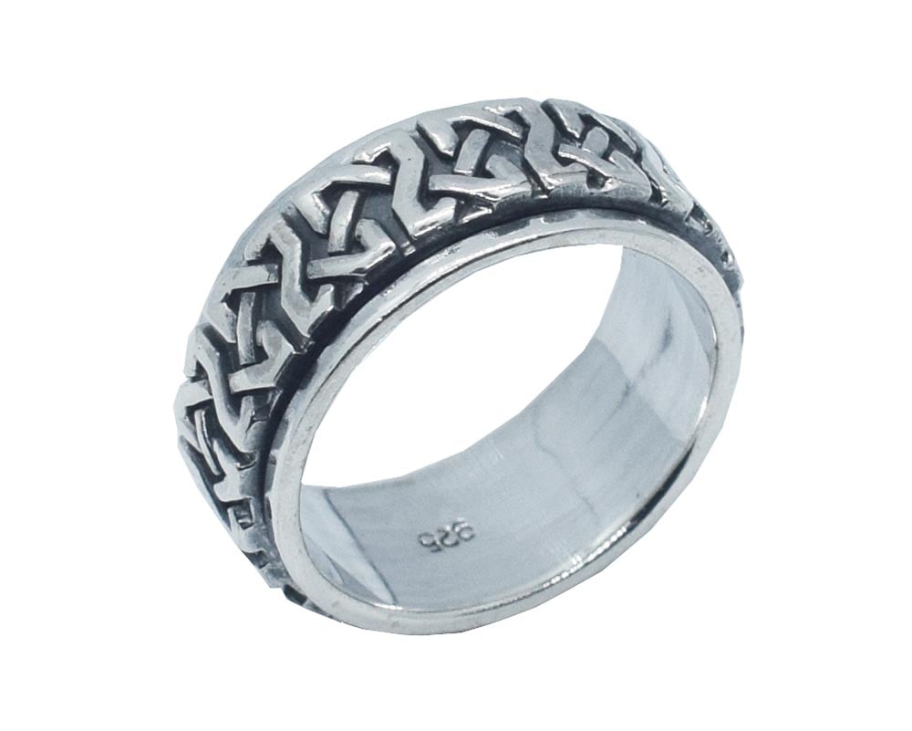 Silver Ring Celtic Spinning