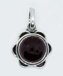 Silver Pendant Garnet 10x10 mm