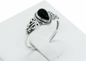Silver Ring Teardrop Onyx