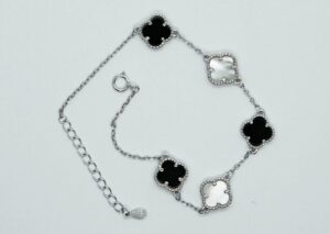 Silver Bracelet Four Clover