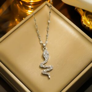 Fashion Necklace Silver Snake