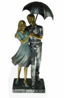 Figurine Couple Walking