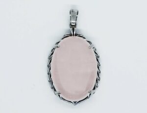 Pendant Oval Rose Quartz