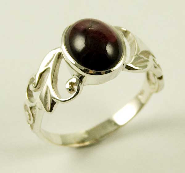 Silver Ring Garnet Oval Stone