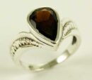 Silver Ring Garnet Cut
