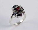 Ring Silver Oval Garnet