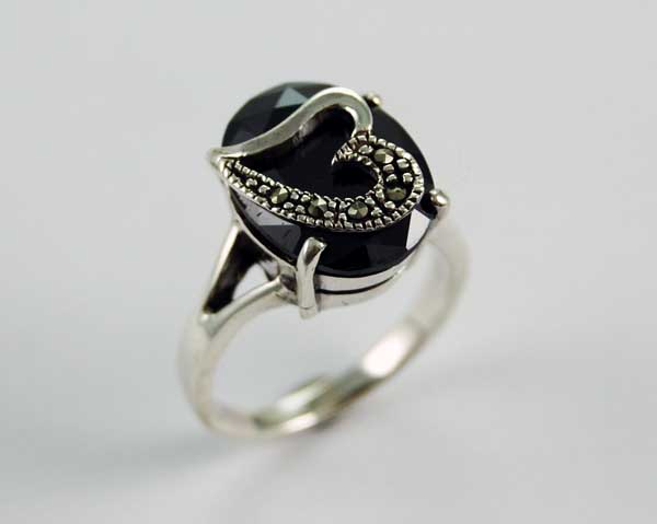 Ring Silver Oval Onyx