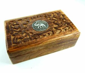 Box Wood Elephant 5X8 Inch