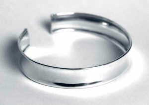 Silver Bangle Plain Style