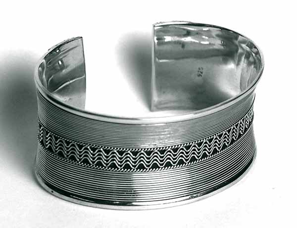 Silver Bangle Wide Ribbed