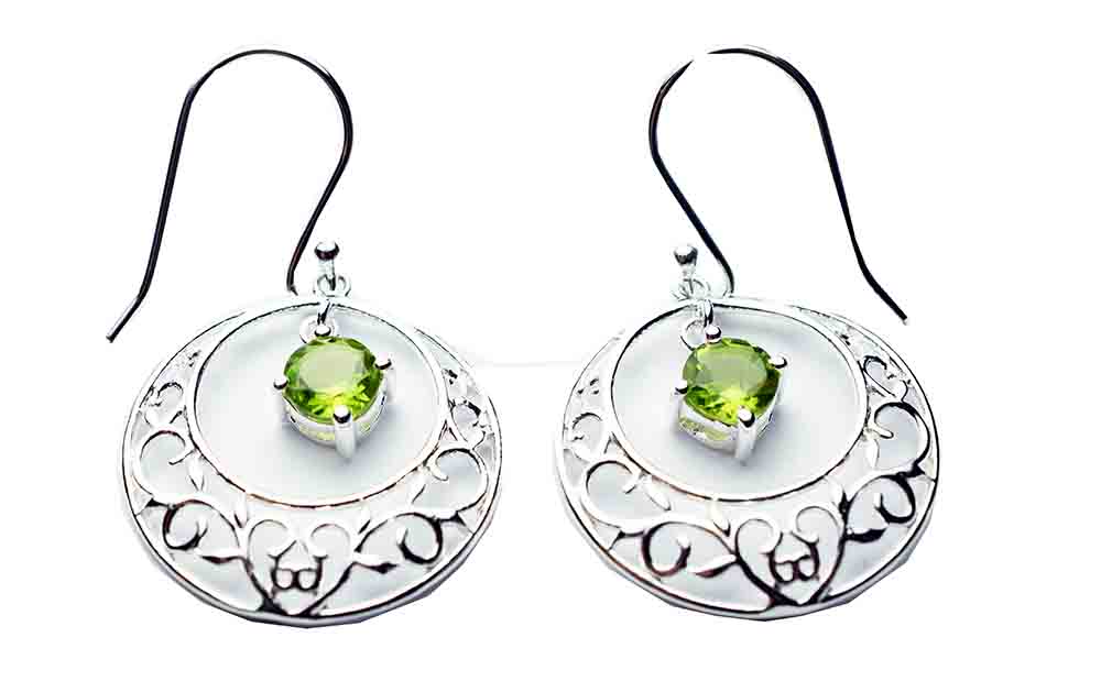 Silver Earring Circle Peridot
