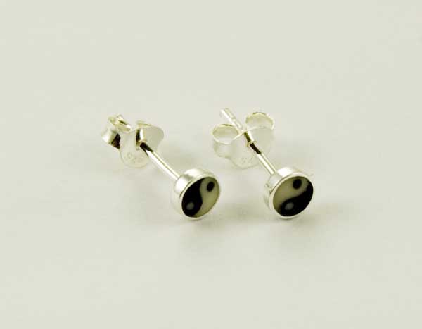 Earring Silver Ying Yang W0.4cm