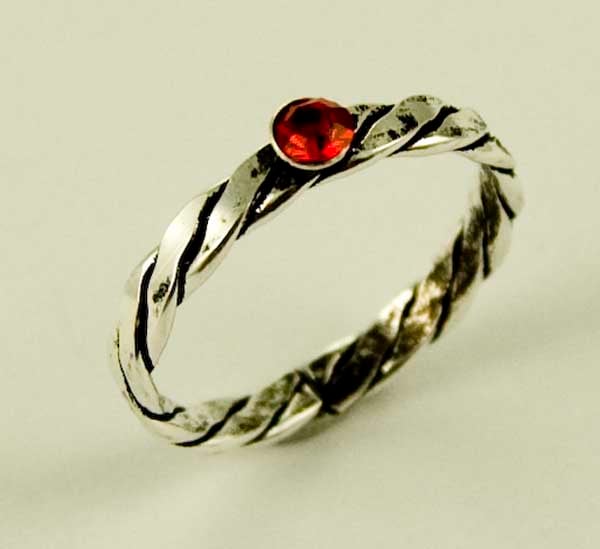 Toe Ring Silver Twist With Stone