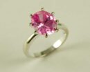 Ring Silver Pink Oval Claw Set W11mm