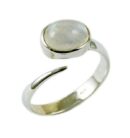 Silver Ring Moonstone Oval