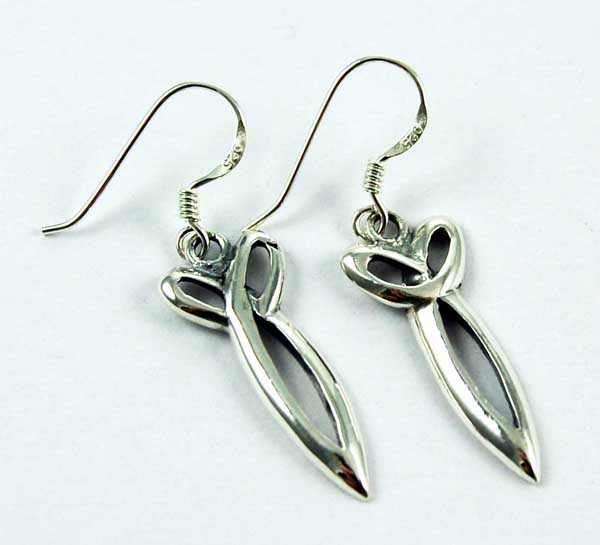 Earring Plain Knot Cut