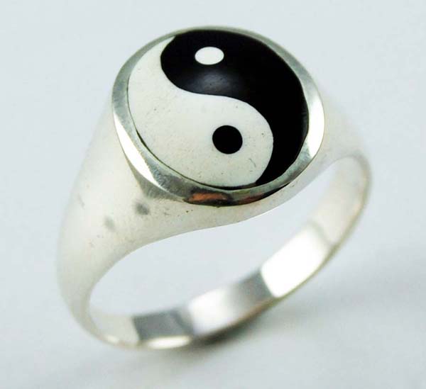 Ring Silver Oval Ying Yang Stone