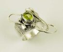 Ring Silver Peridot Cut Stone