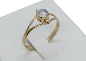 Gold PL Ring Round Moonstone